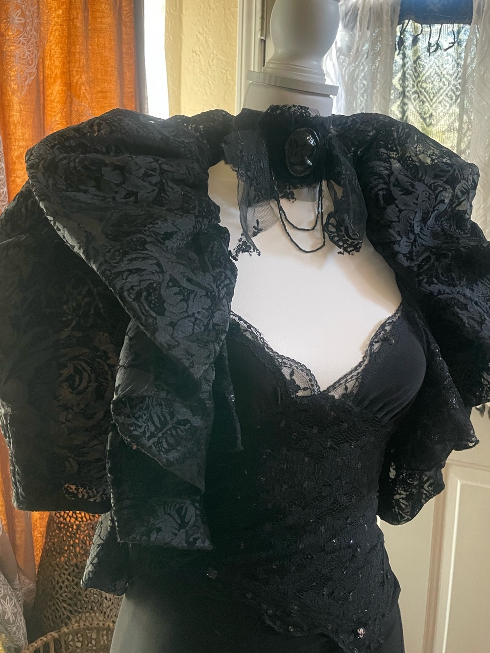 Vintage 80’s black Gothic whimsy Victorian Puff Rose Tulle Velvet Jacket Bolero